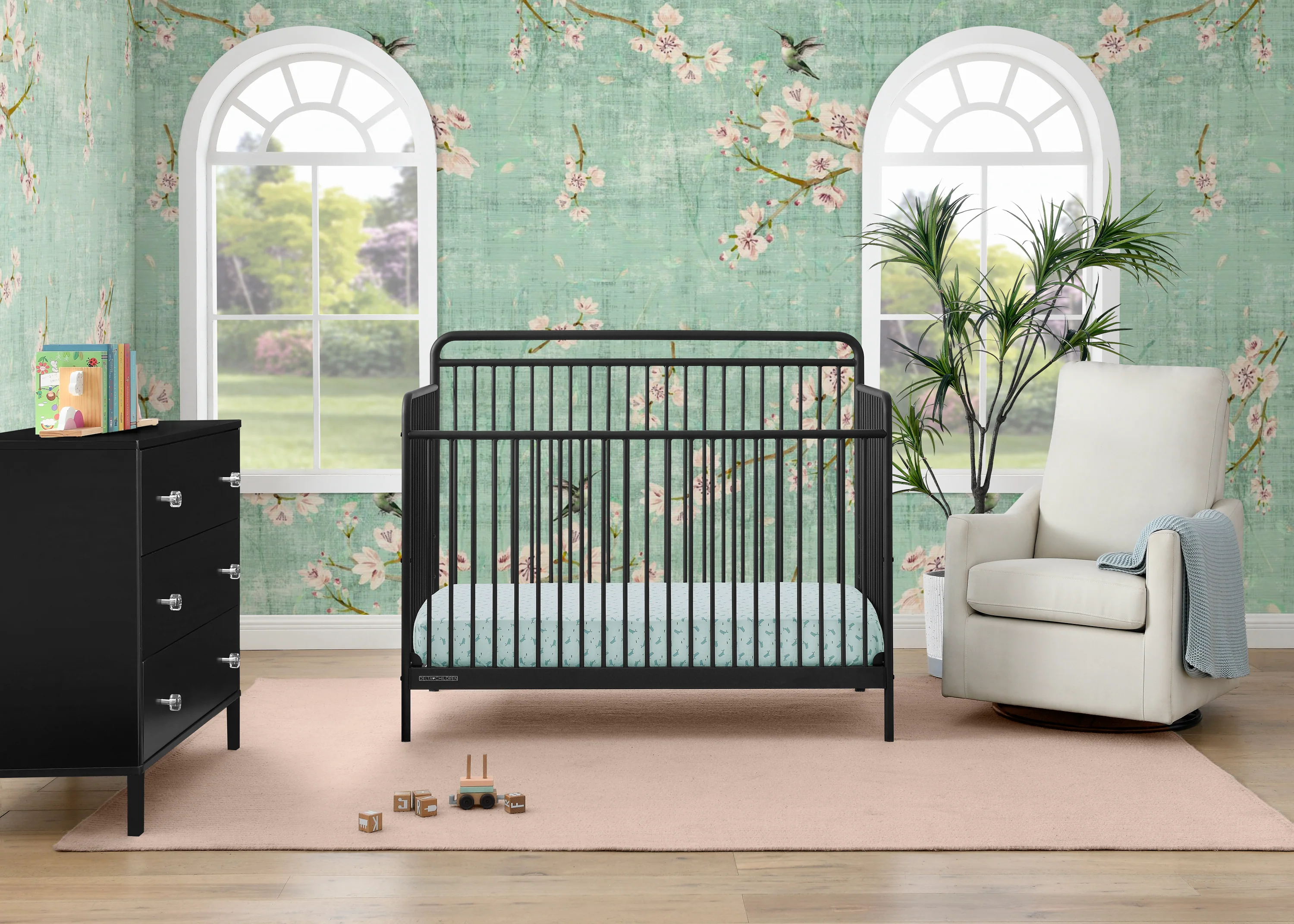 Hayden 5-in-1 Convertible Crib - Image 13