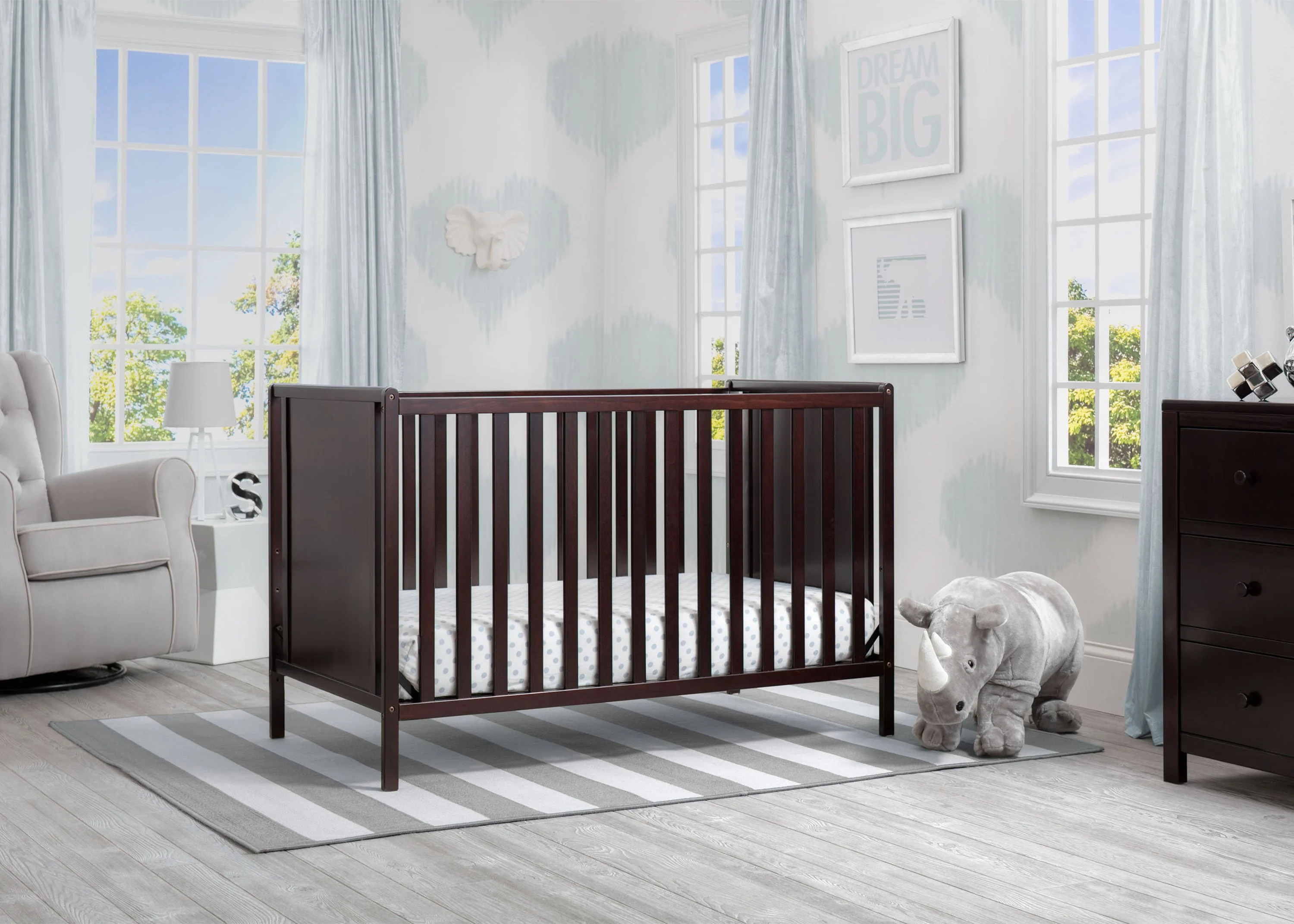Heartland Classic 4-in-1 Convertible Crib - Image 23