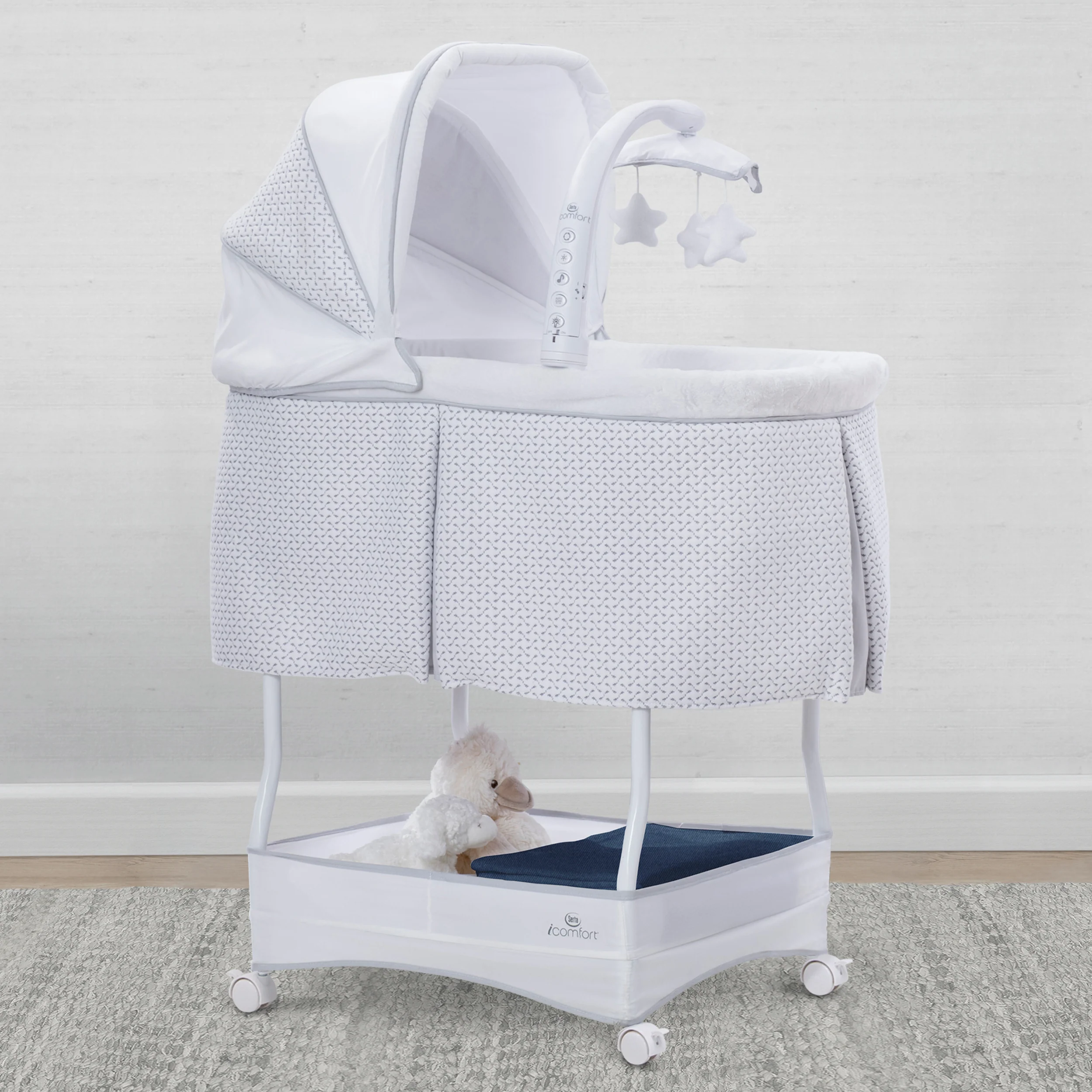 iComfort Auto Glide Bassinet - Image 9