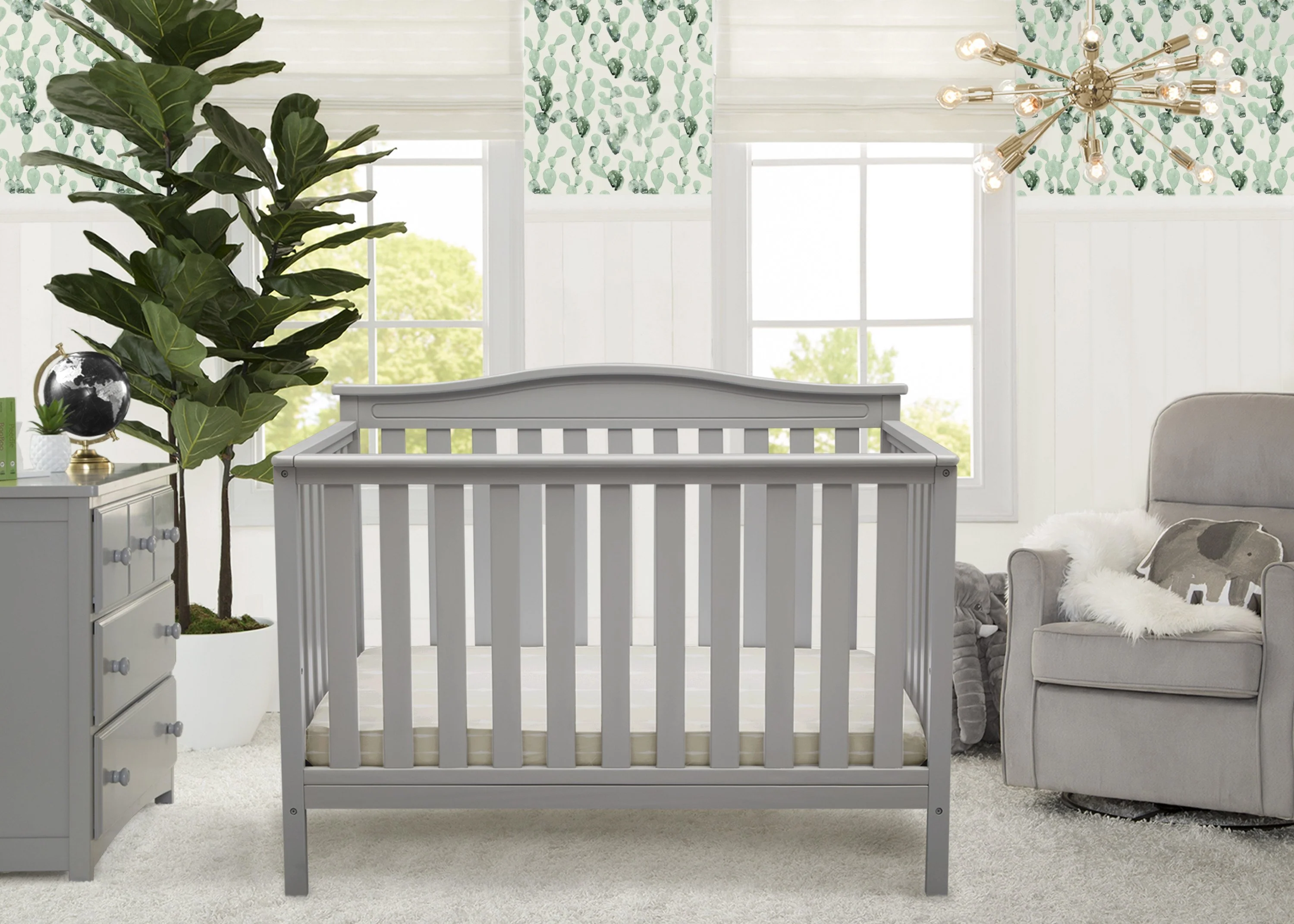 Independence 4-in-1 Convertible Crib - Image 2