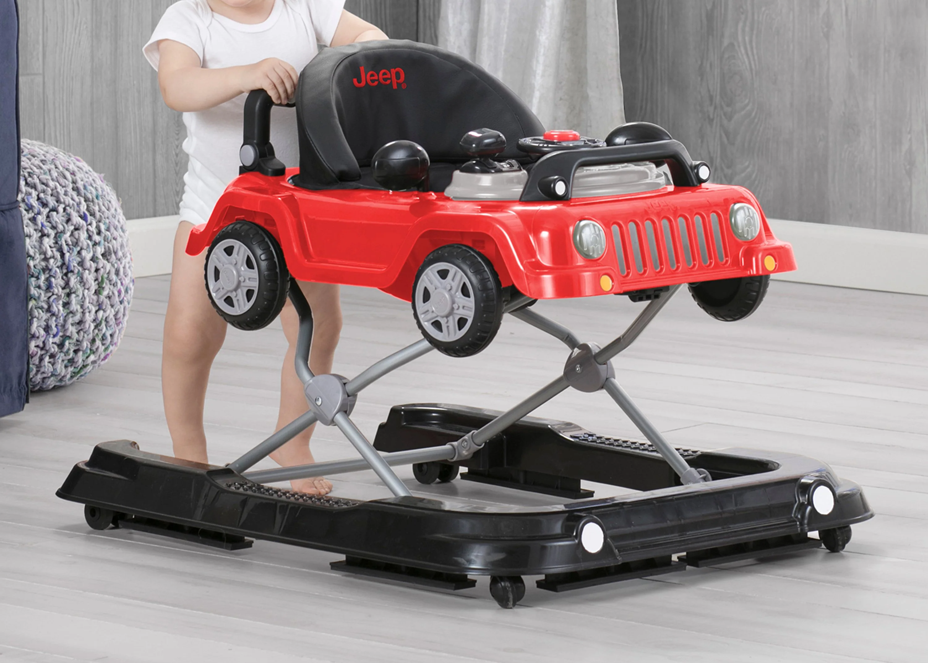 Jeep® Classic Wrangler 3-in-1 Grow With Me Walker - Image 17