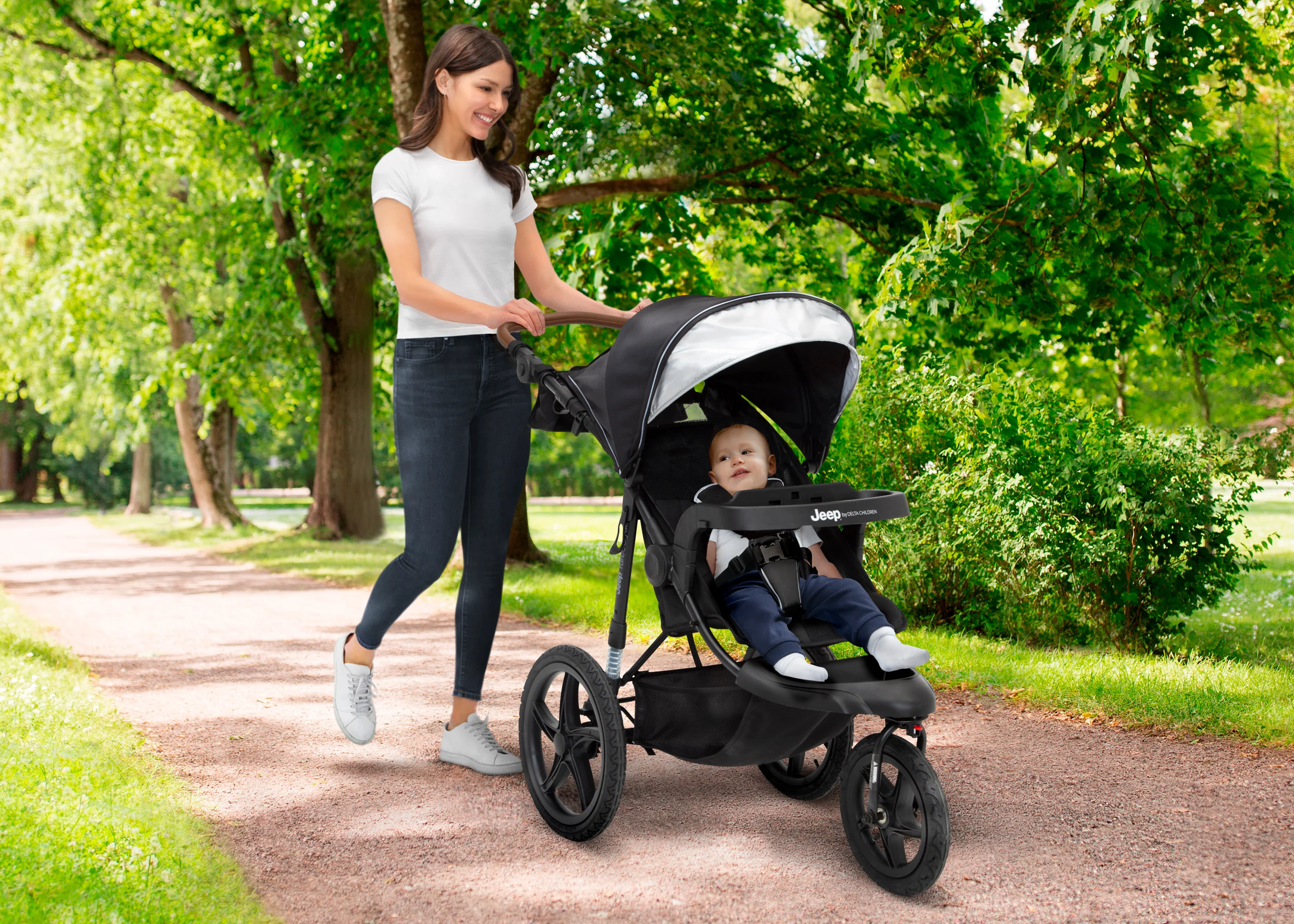 Jeep TurboGlyde Jogging Stroller - Image 2