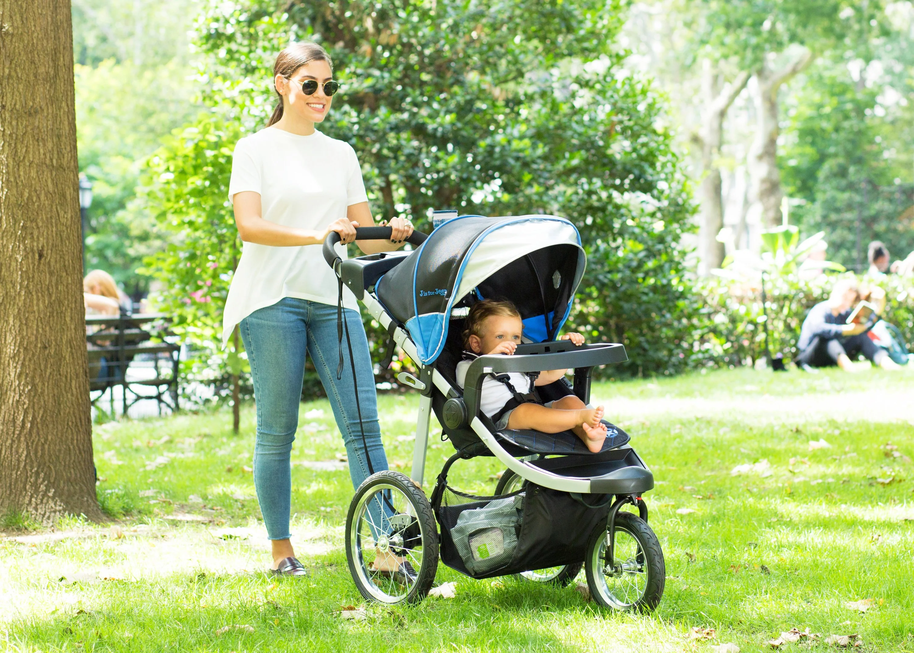 Jeep® Unlimited Range Jogger - Image 9