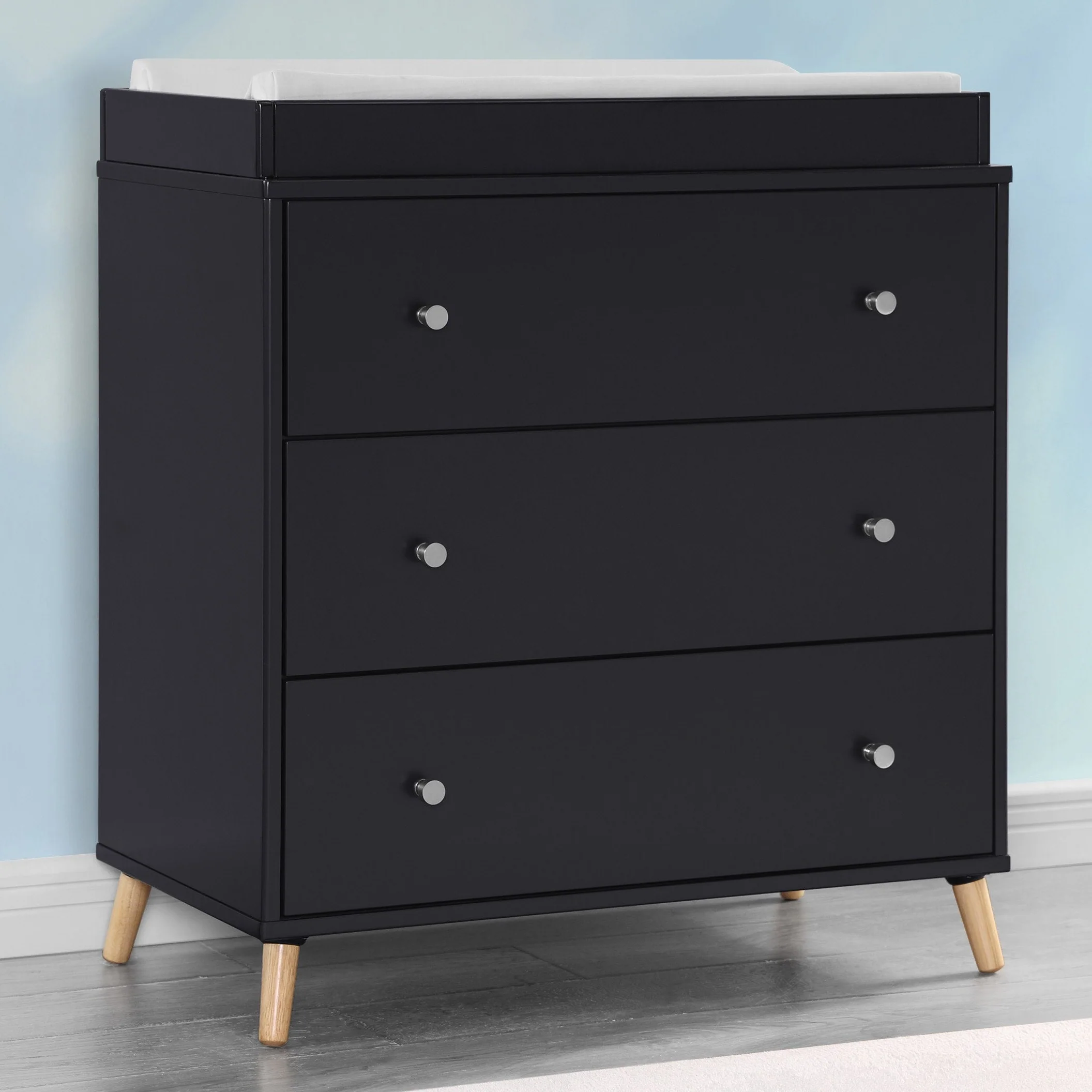 Jordan 3 Drawer Dresser with Interlocking Drawers - Image 35