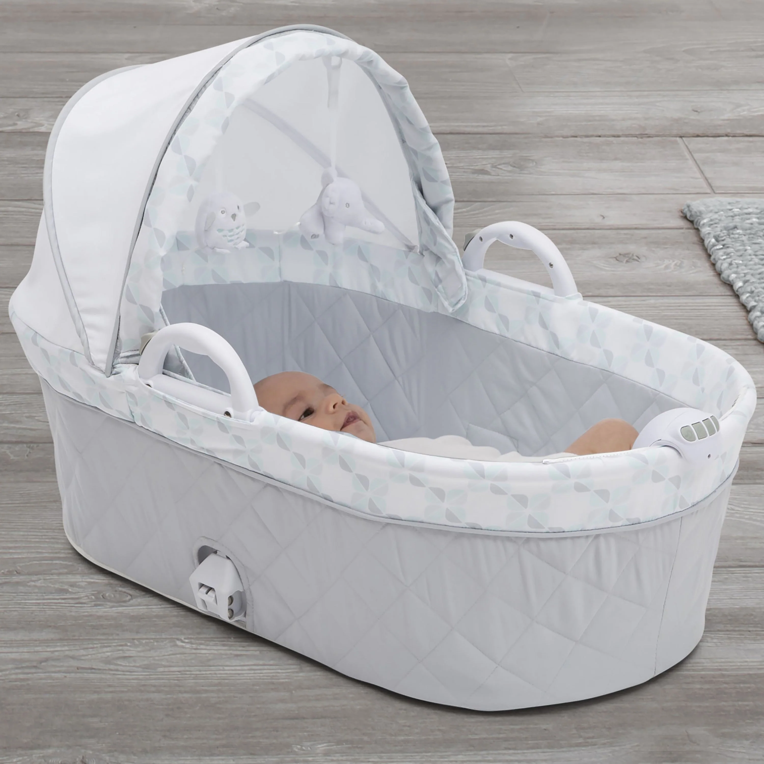 Deluxe Moses Bassinet - Image 29