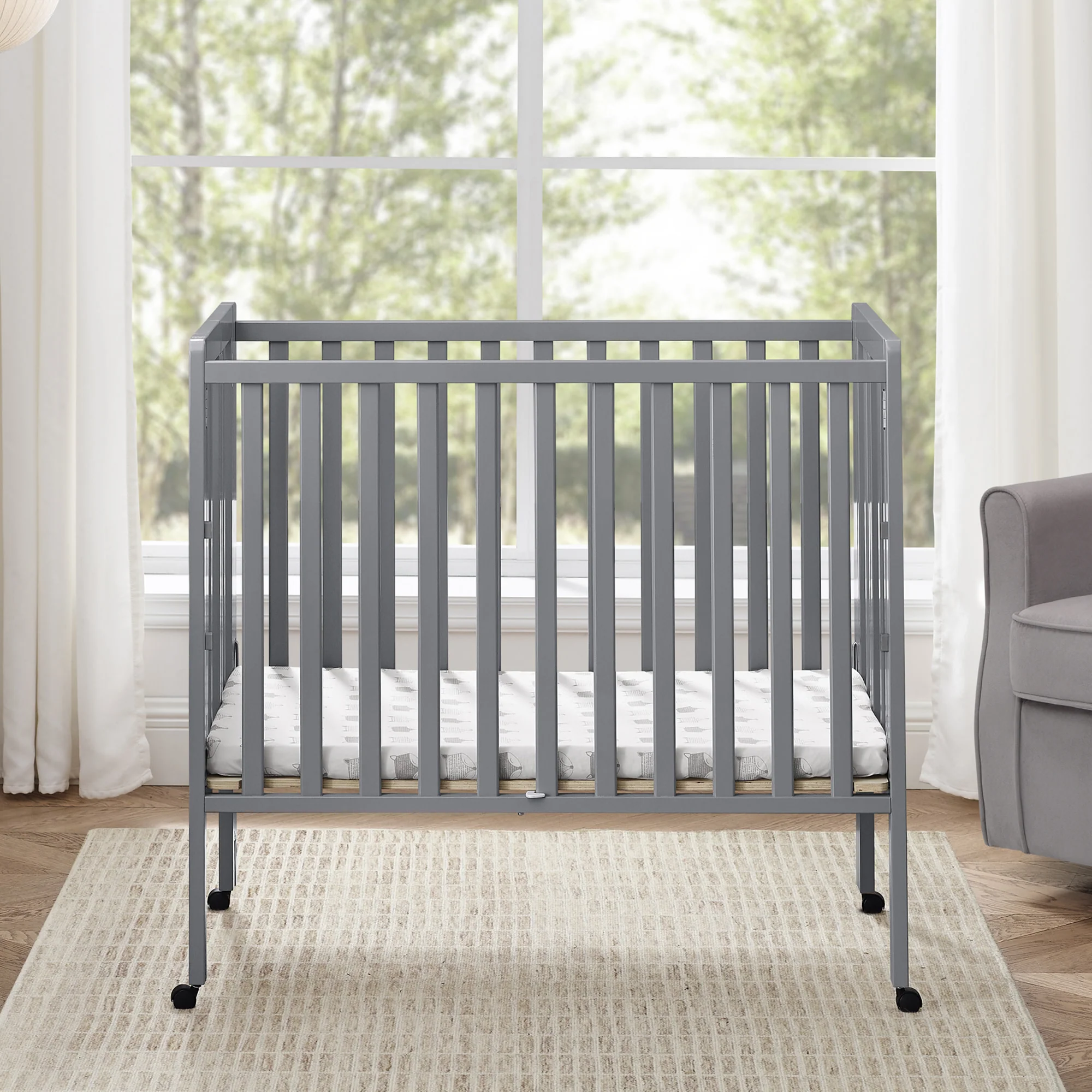 Lee Portable Folding Mini Crib with 1.5-Inch Mattress - Image 13