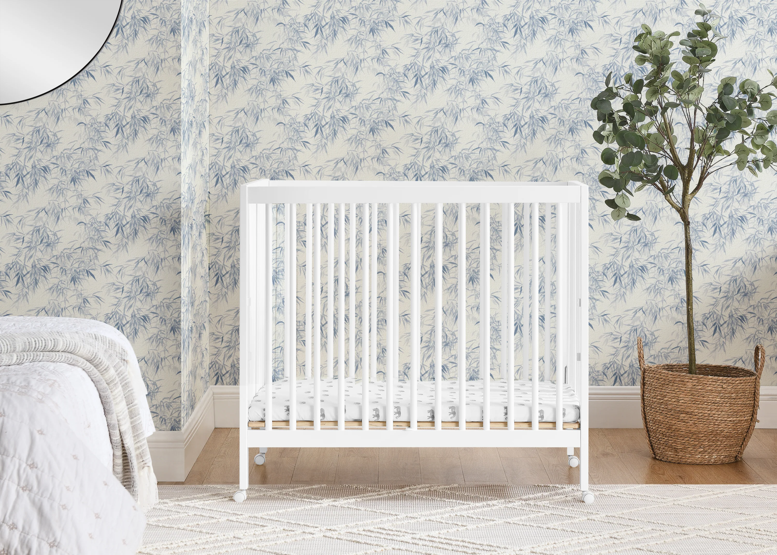 Mia Portable Folding Mini Crib with 1.5-Inch Mattress - Image 17