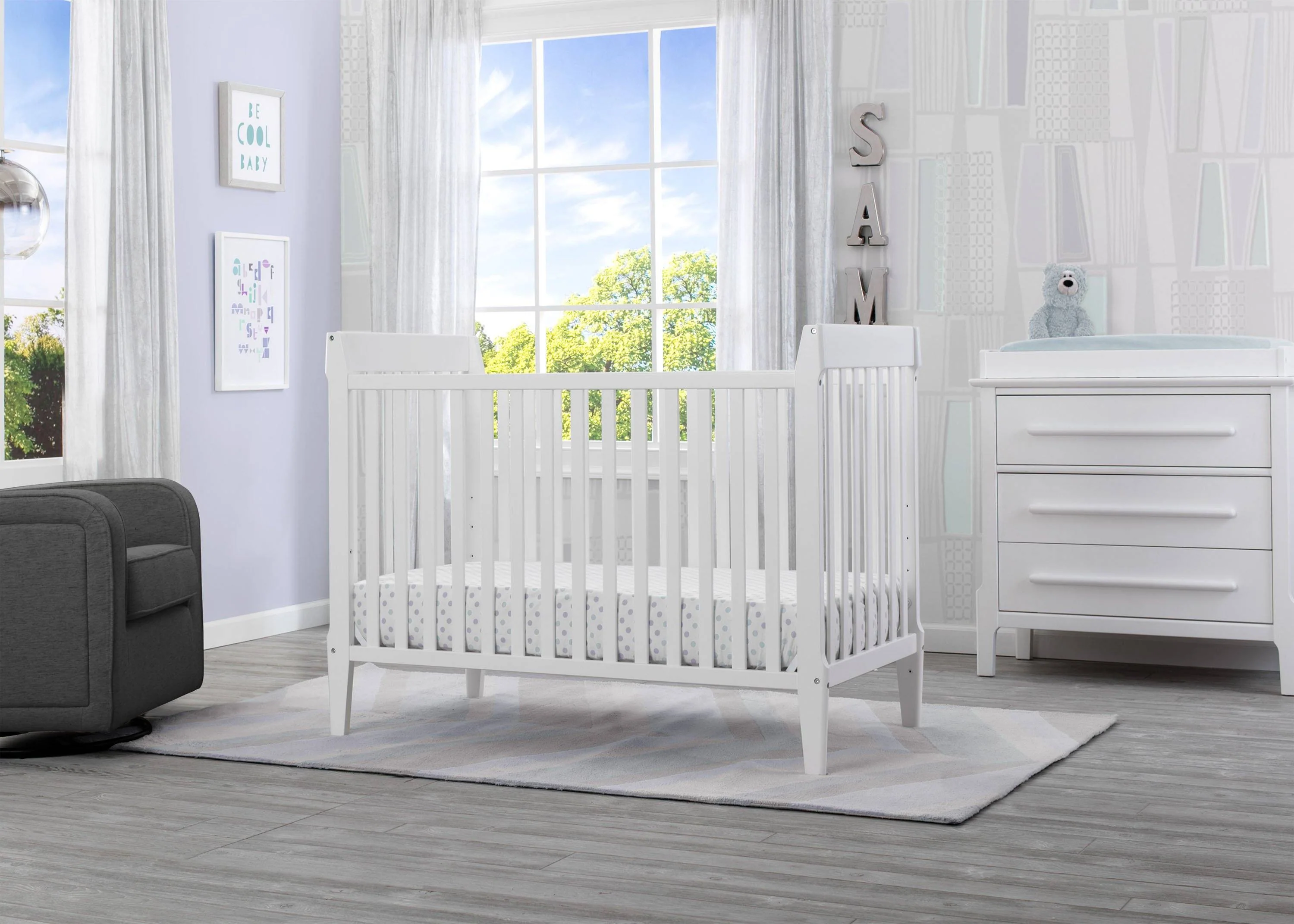 Mid-Century Modern Classic 5-in-1 Convertible Crib - Image 10