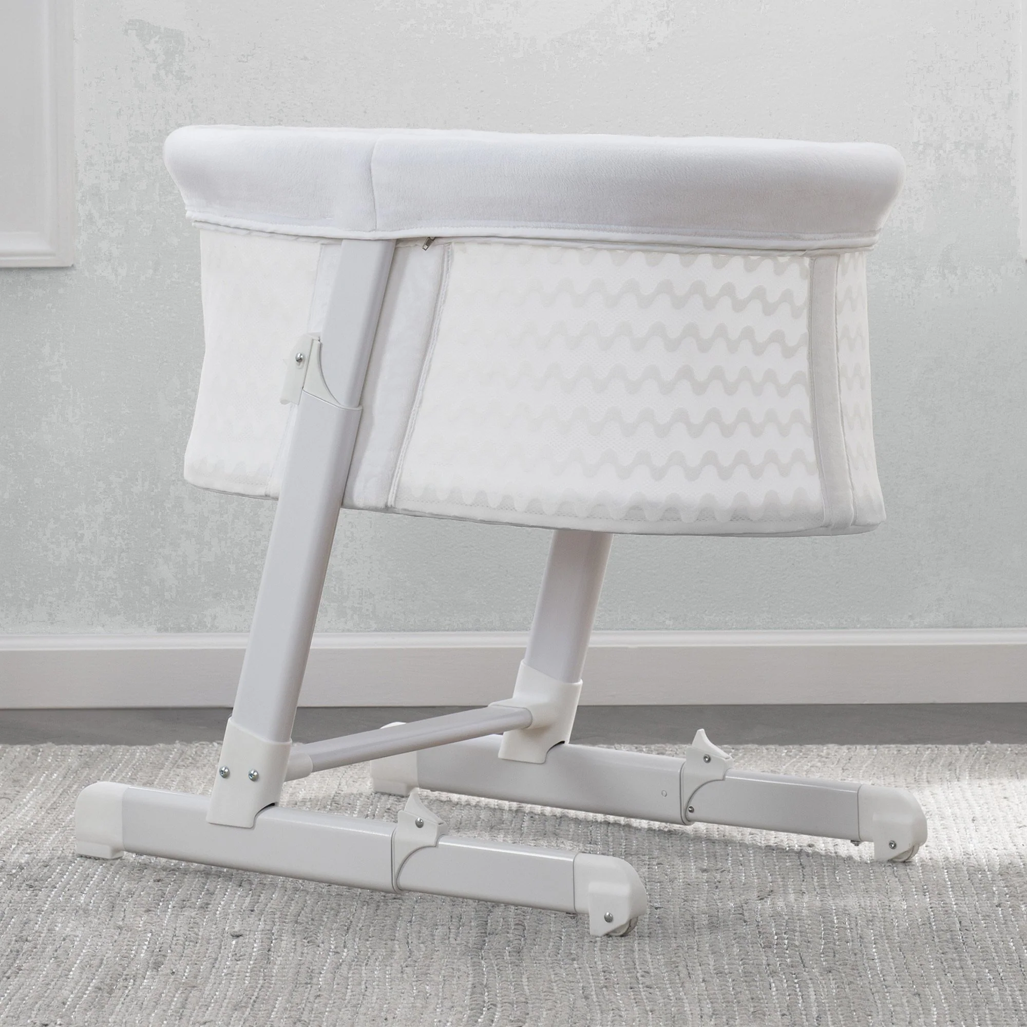 Simmons Kids® Oval City Sleeper Bassinet - Image 20
