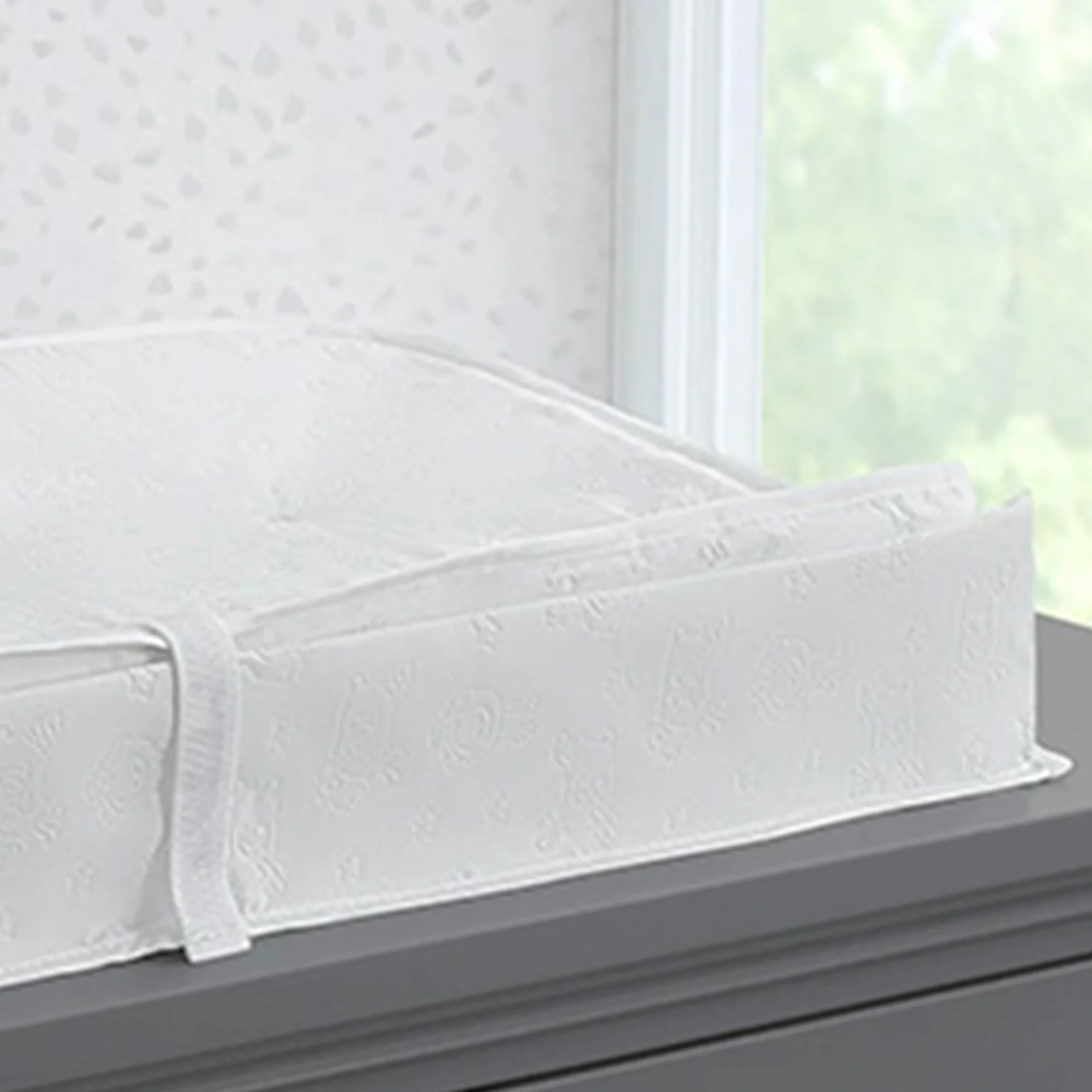 Perfect Sleeper 2-in-1 Deluxe Pillow Top Changing Pad & Portable Changing Mat - Image 11
