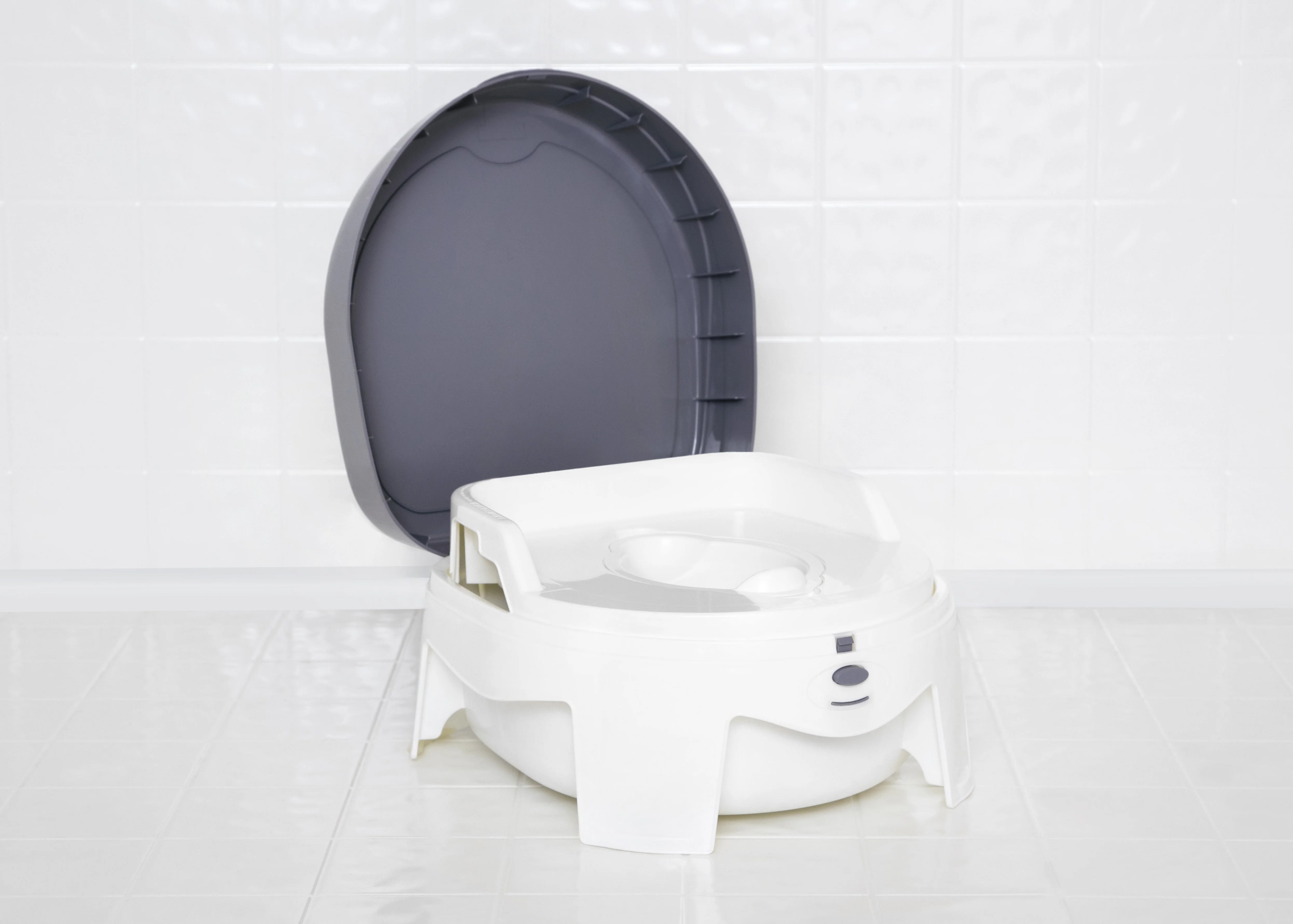 PerfectSize 3-in-1 Potty - Made with Recycled Ocean Plastic - Image 2