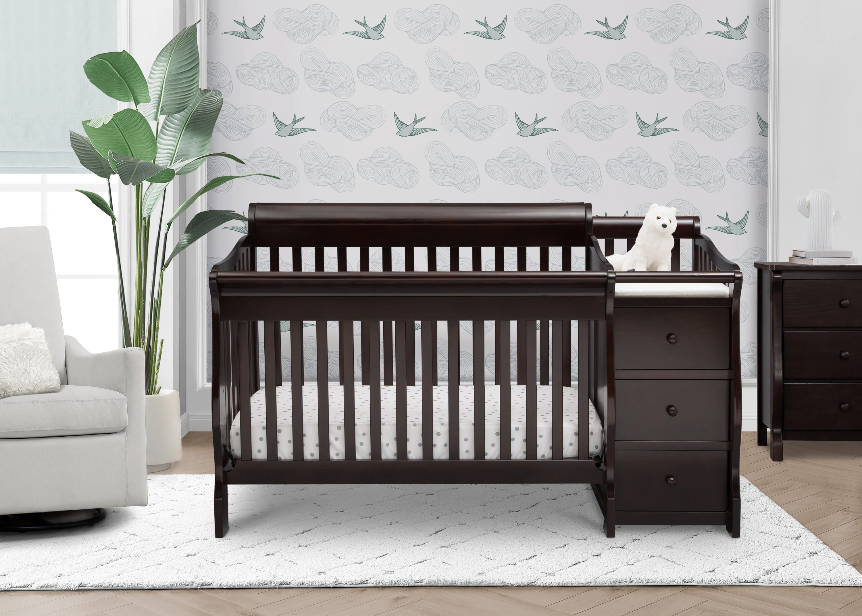 Princeton Junction Convertible Crib and Changer - Image 8
