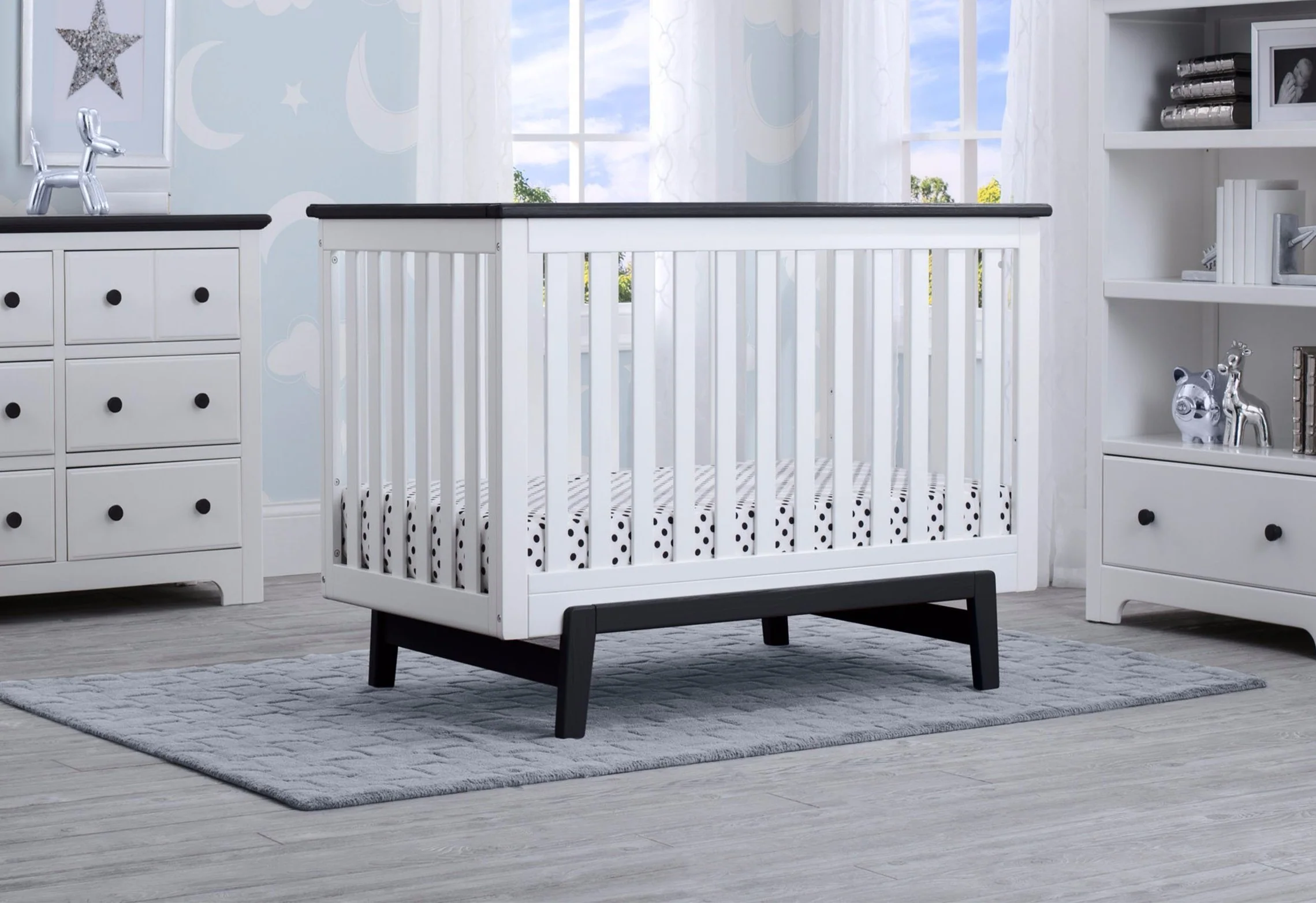 Providence Classic 4-in-1 Convertible Crib