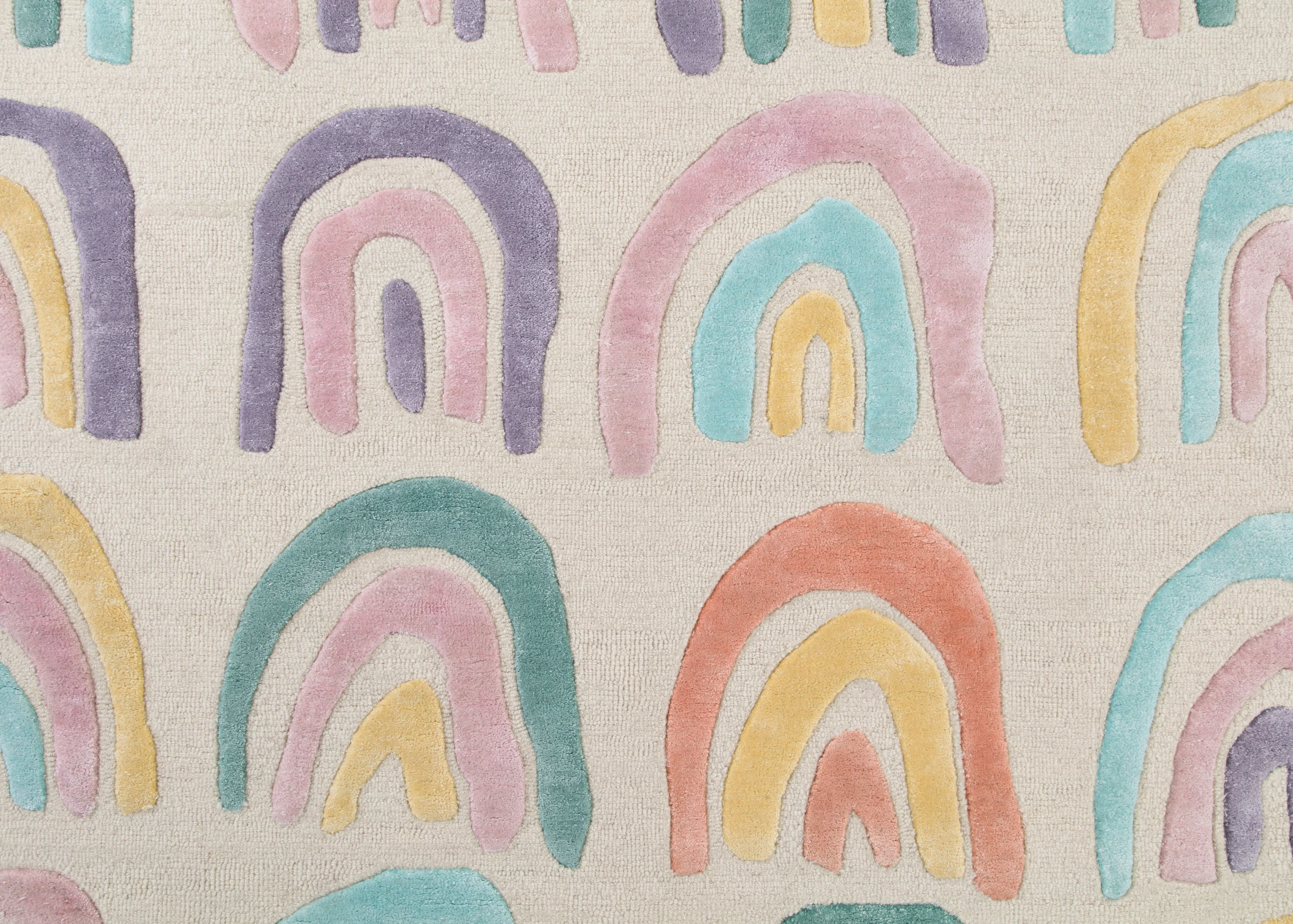 Over the Rainbow Hand-Tufted Wool Blend Area Rug 5x8 - Image 4