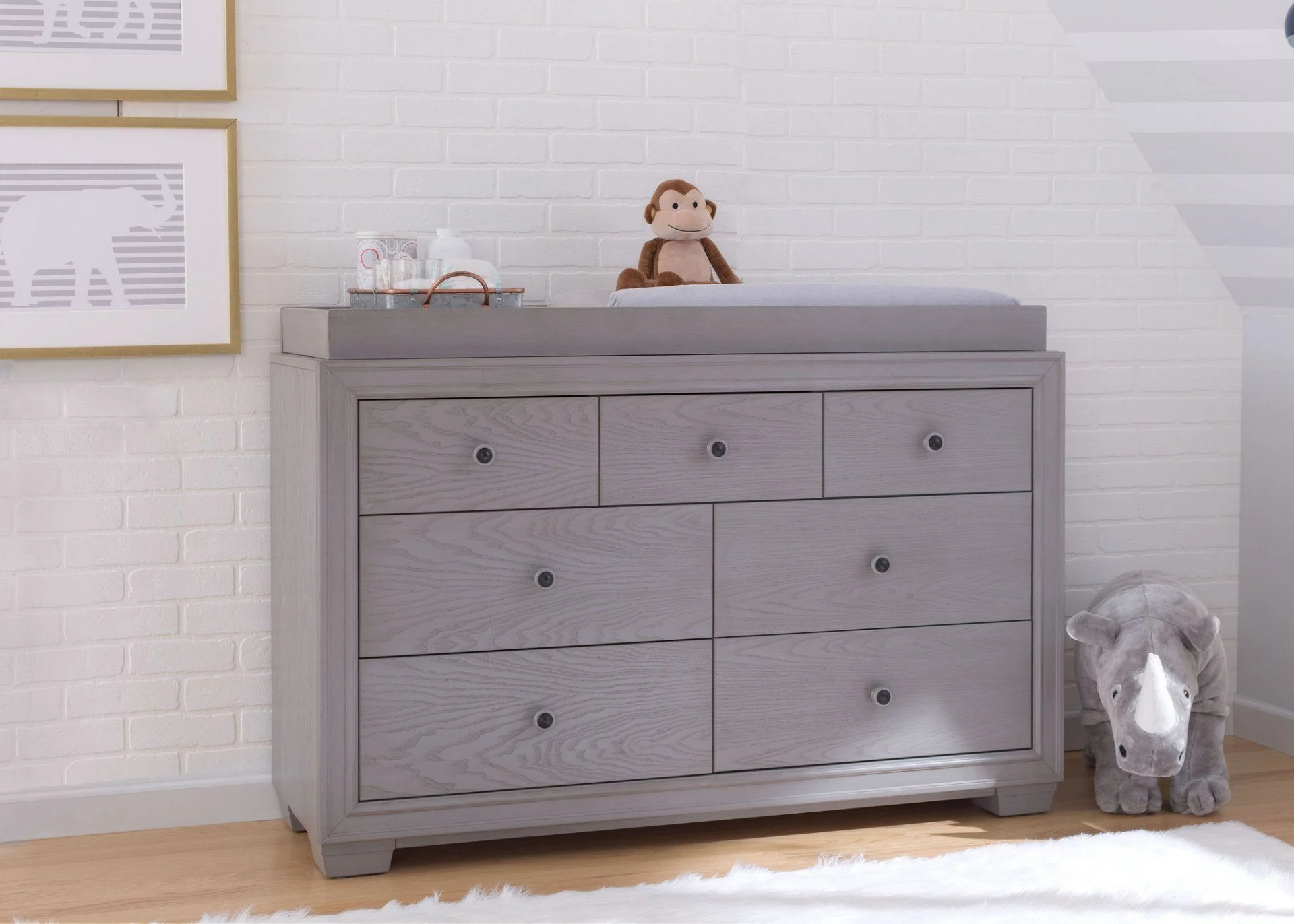 Ravello 7 Drawer Dresser - Image 7