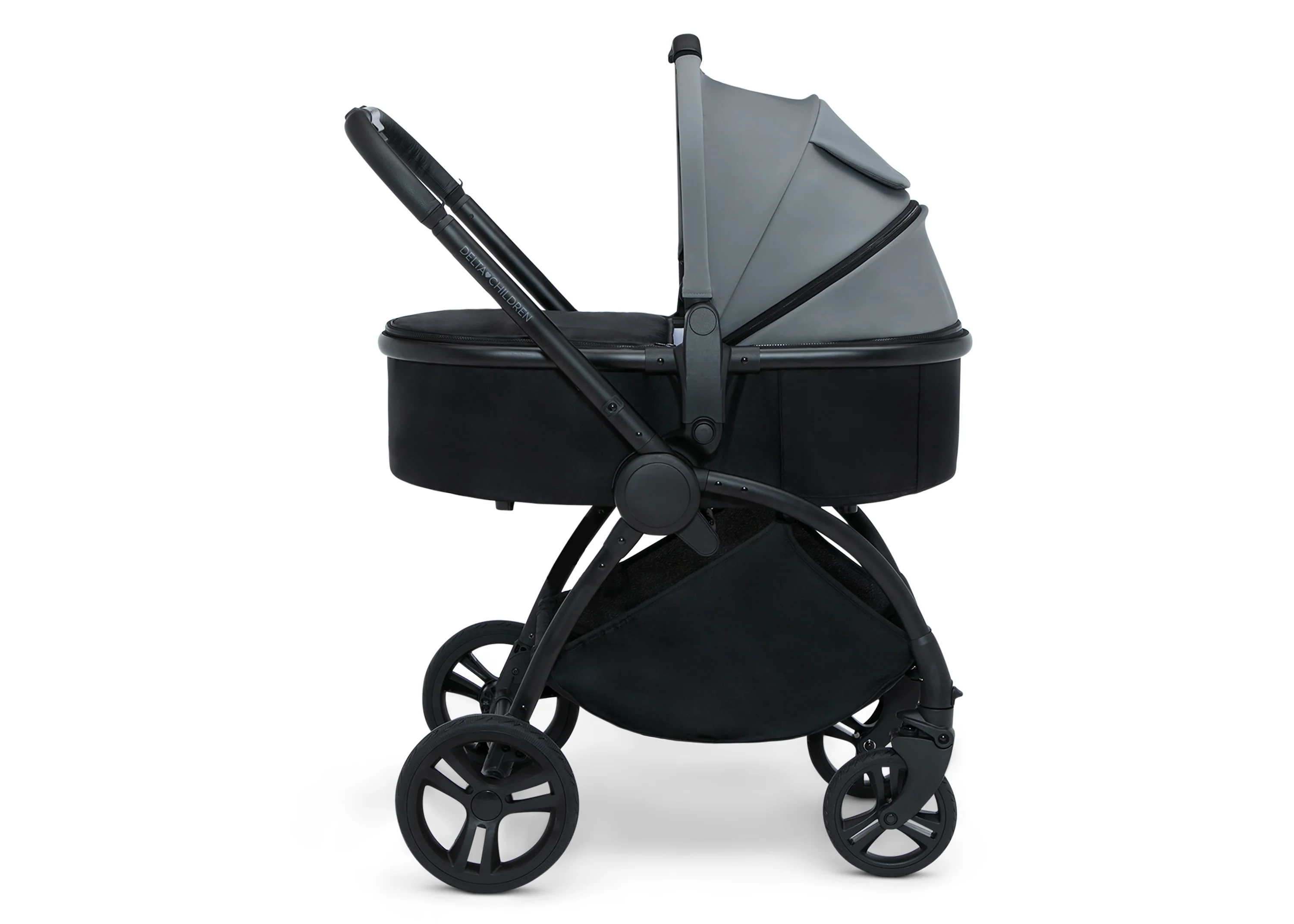 Revolve Bassinet - Image 3