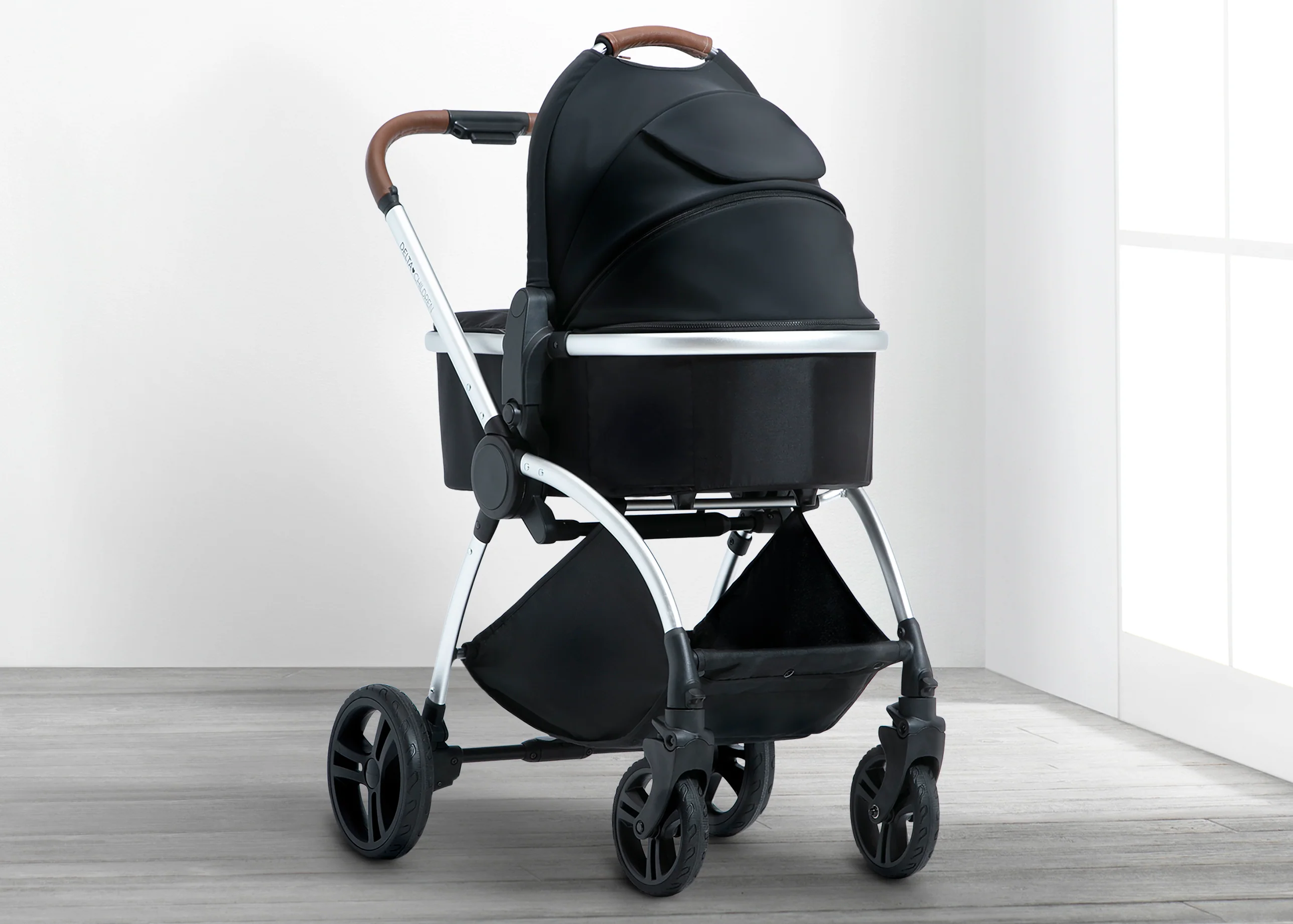 Revolve Bassinet