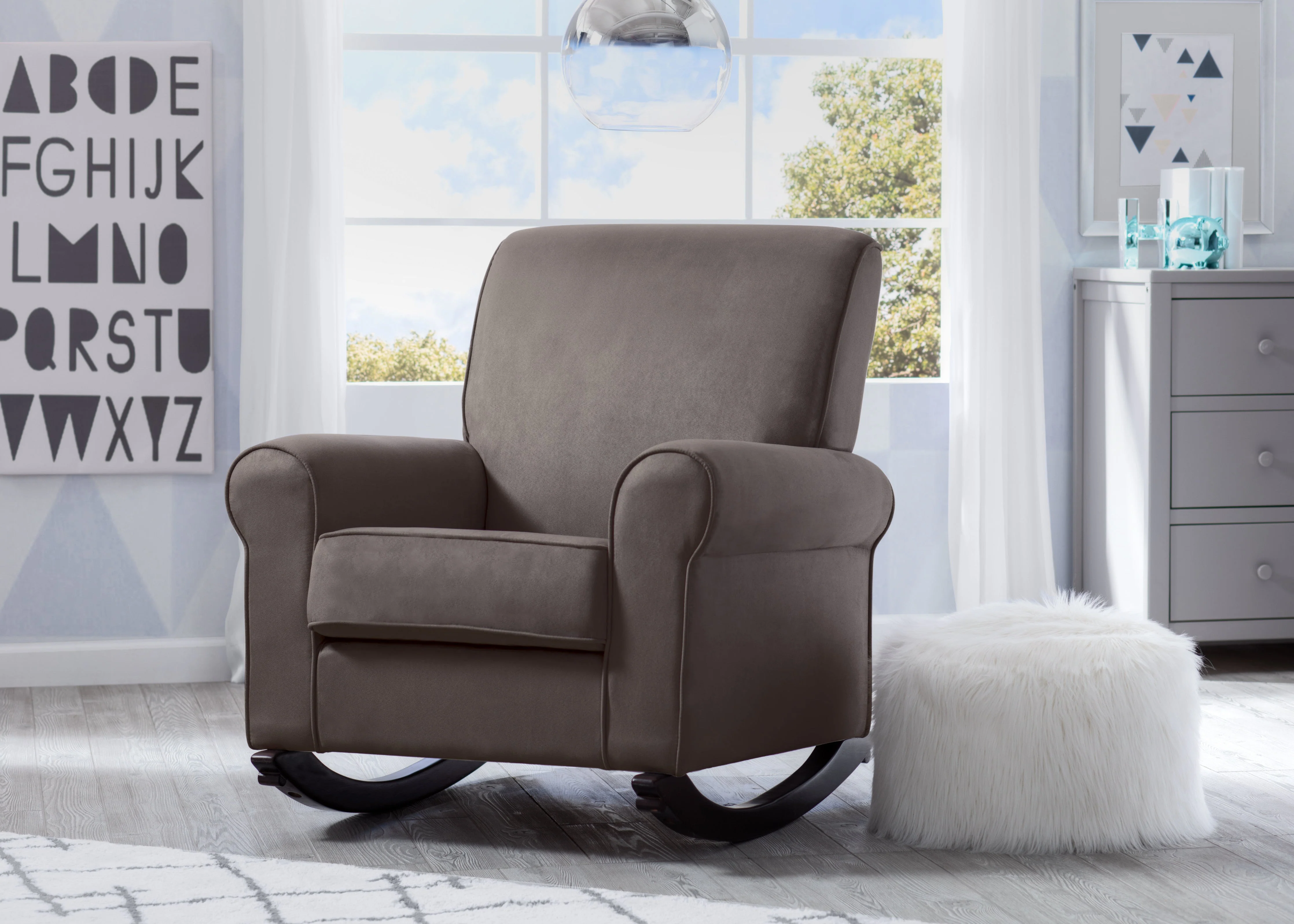 Rowen Nursery Rocking Chair - Image 7