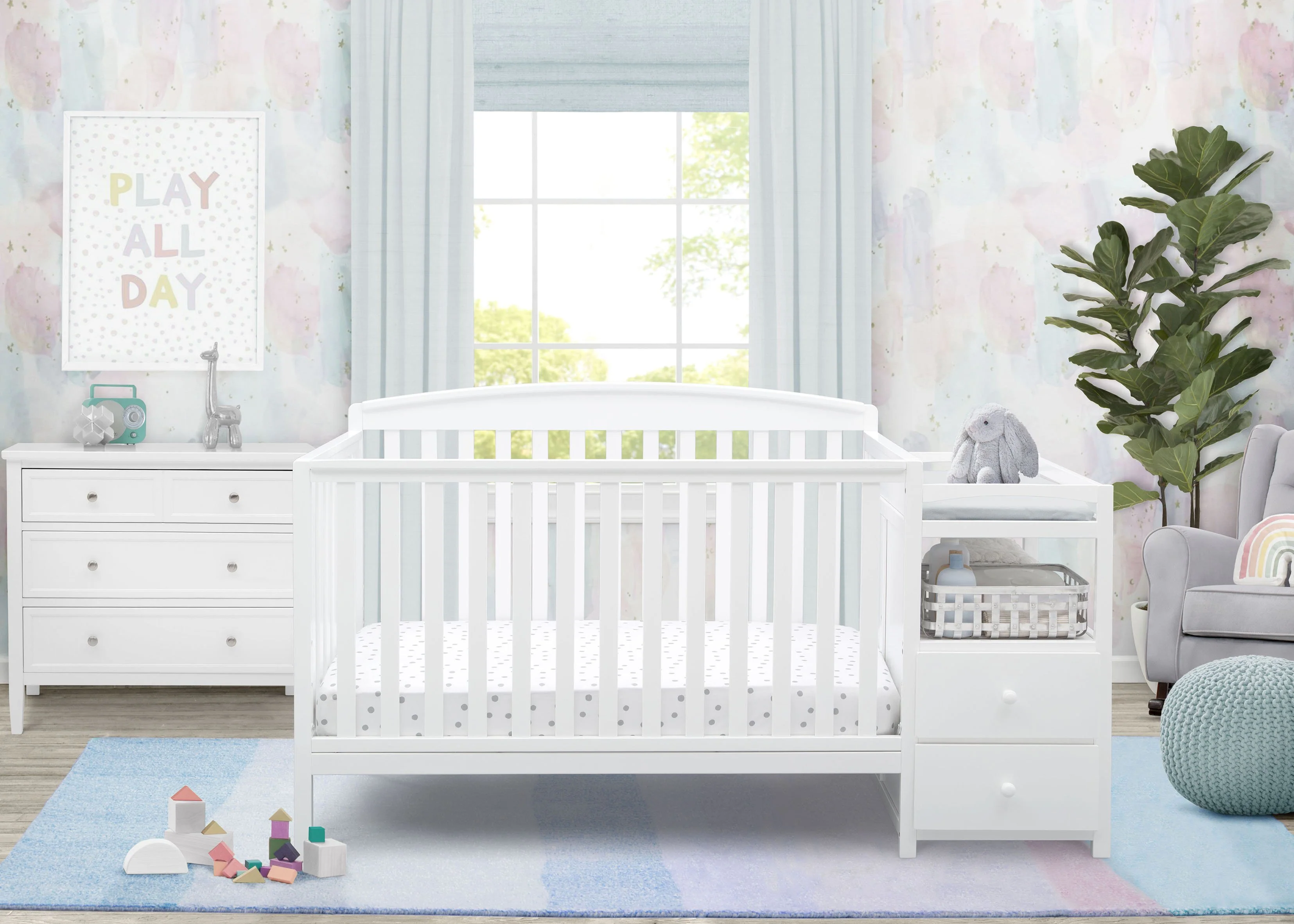 Royal Convertible Crib and Changer - Image 9