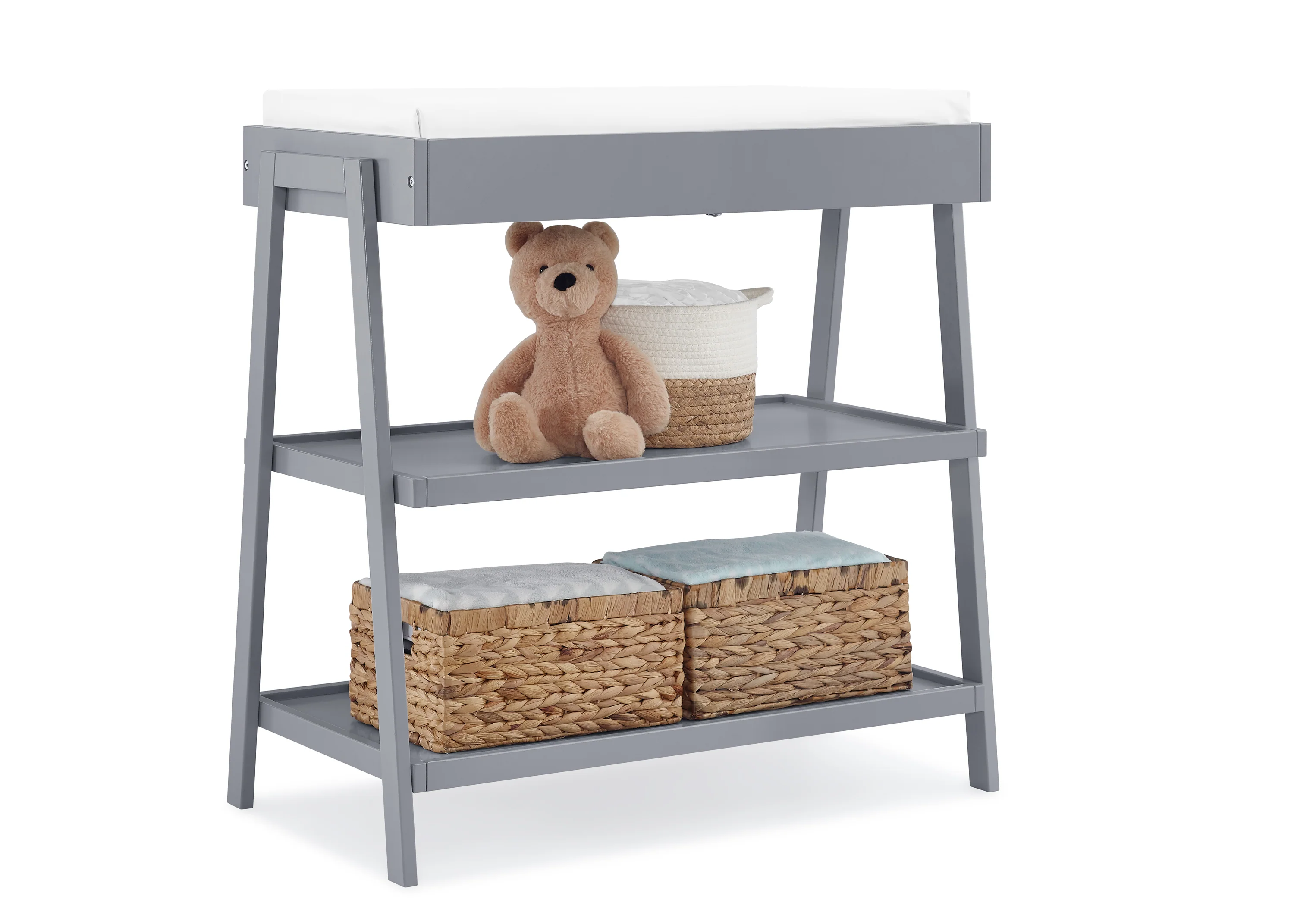 Scout Changing Table - Image 10