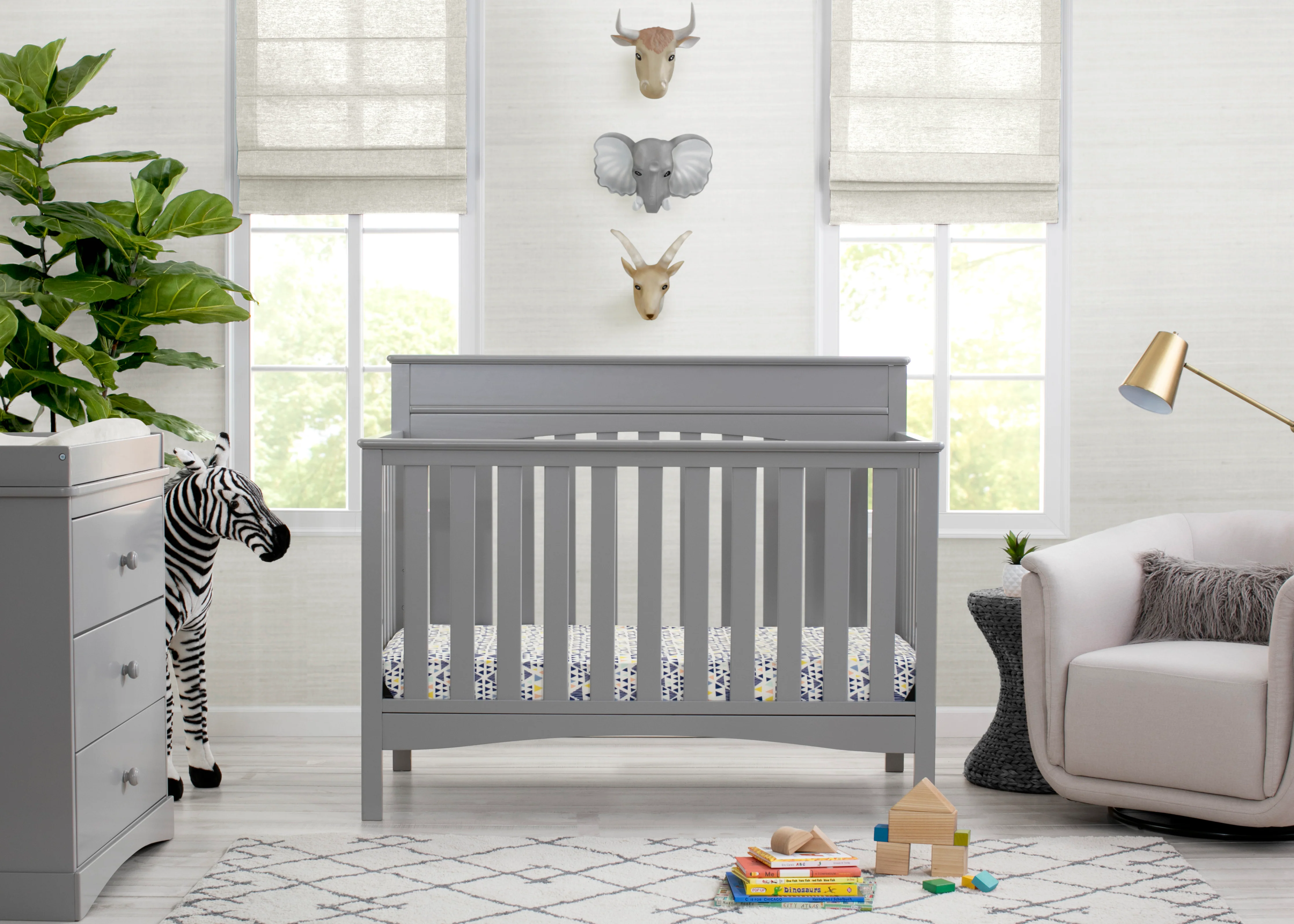 Skylar 6-in-1 Convertible Crib - Image 11
