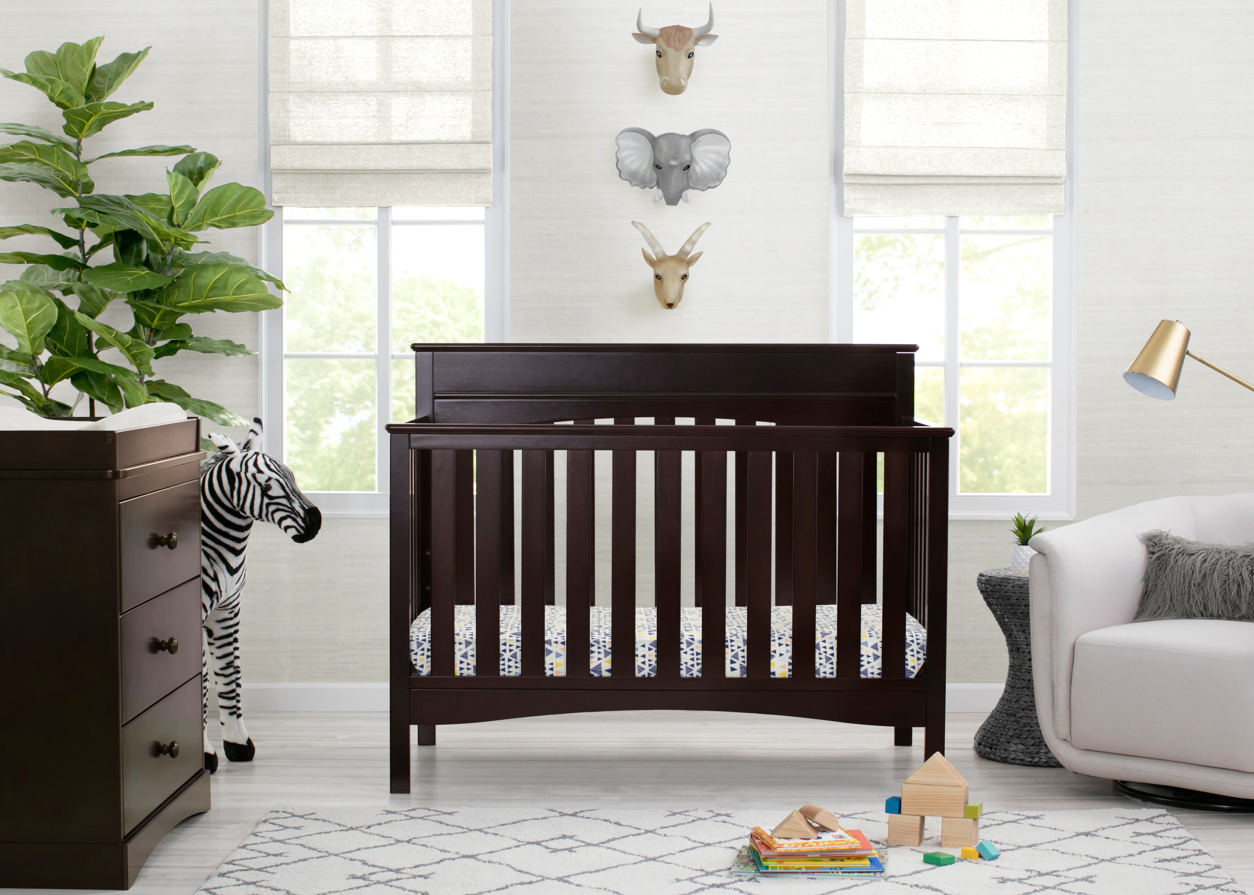 Skylar 6-in-1 Convertible Crib - Image 18