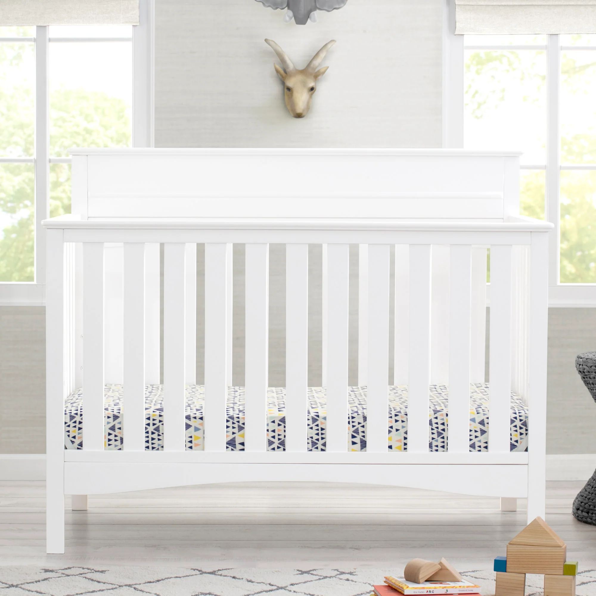 Skylar 6-in-1 Convertible Crib - Image 9
