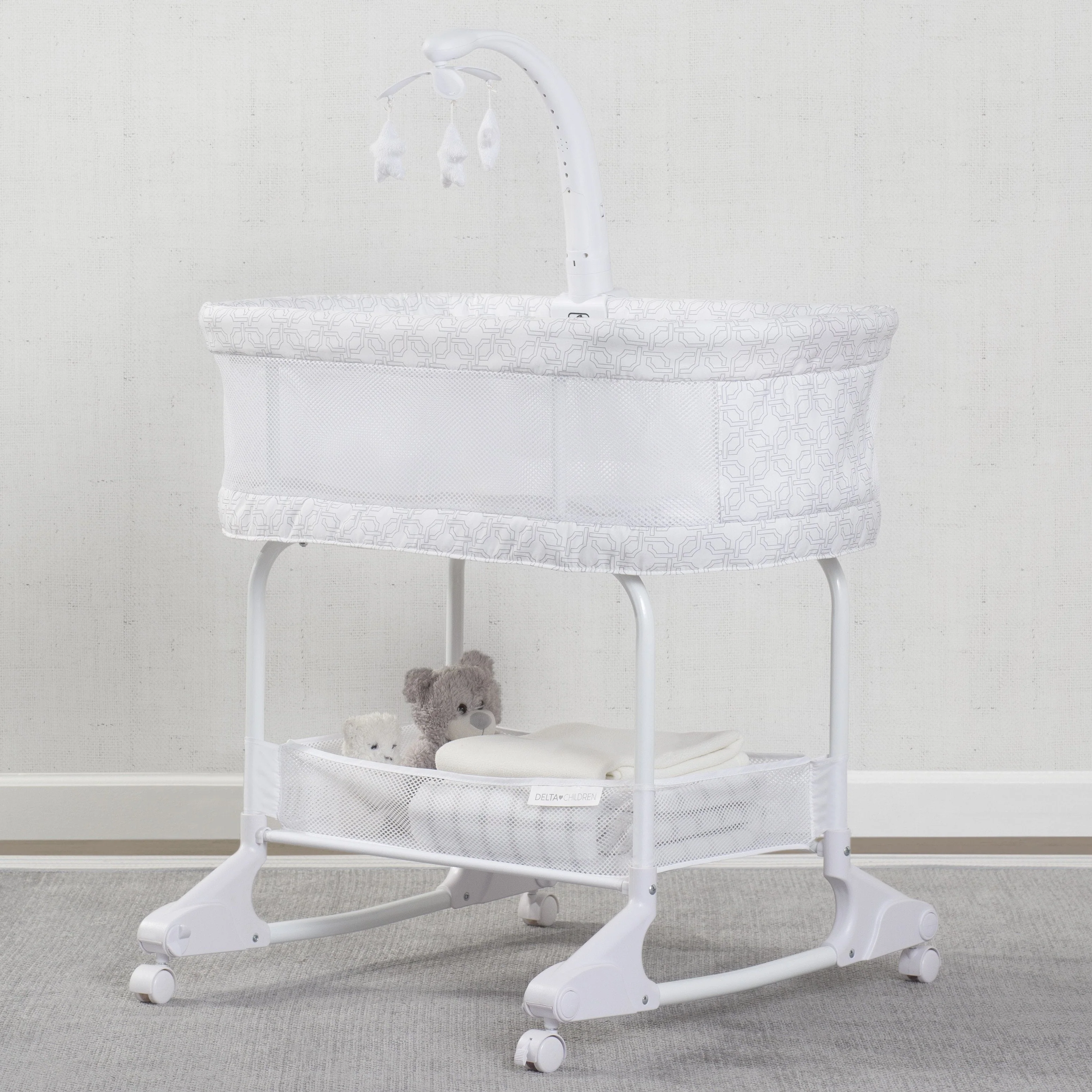 SleepCool Rocking Bassinet with Airflow Mesh - Image 6