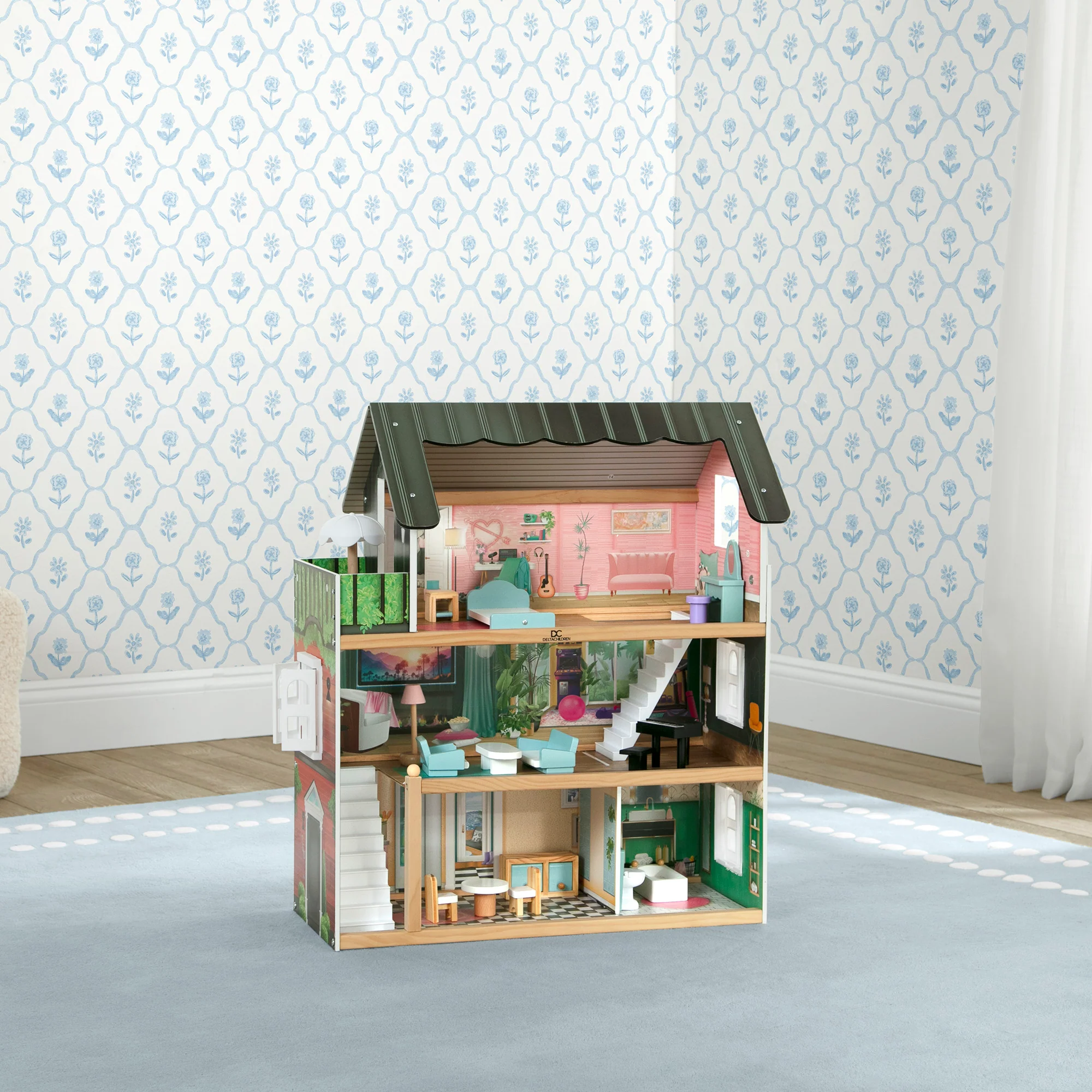 South Beach Dollhouse - Image 7