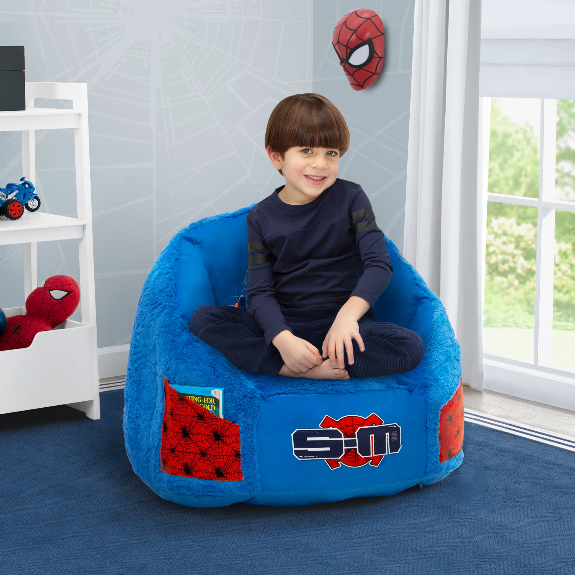 Spider-Man Cozee Fluffy Chair with Memory Foam Seat, Kid Size (For Kids Up To 10 Years Old) - Image 8