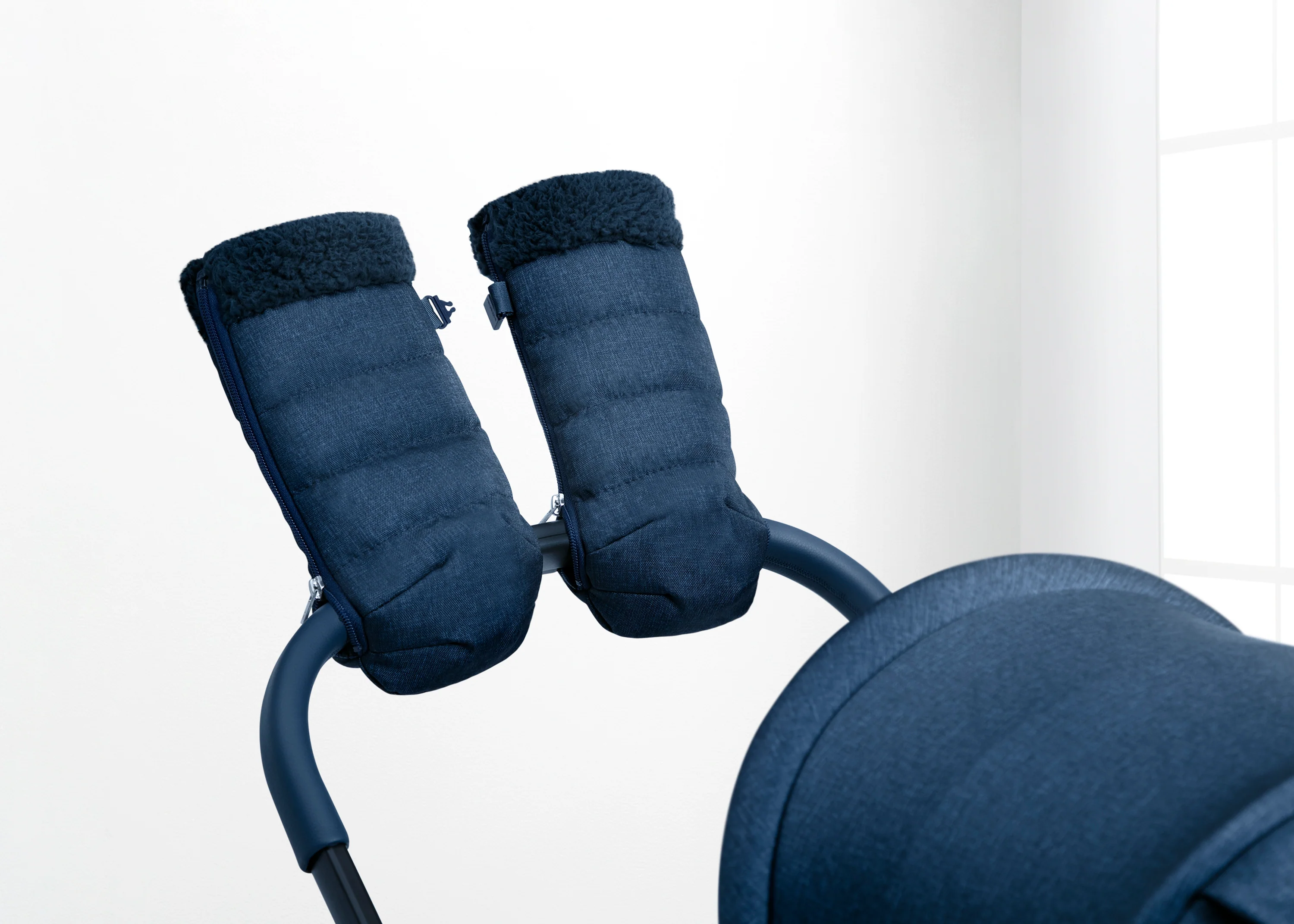 babyGap Stroller Handmuff - Image 8