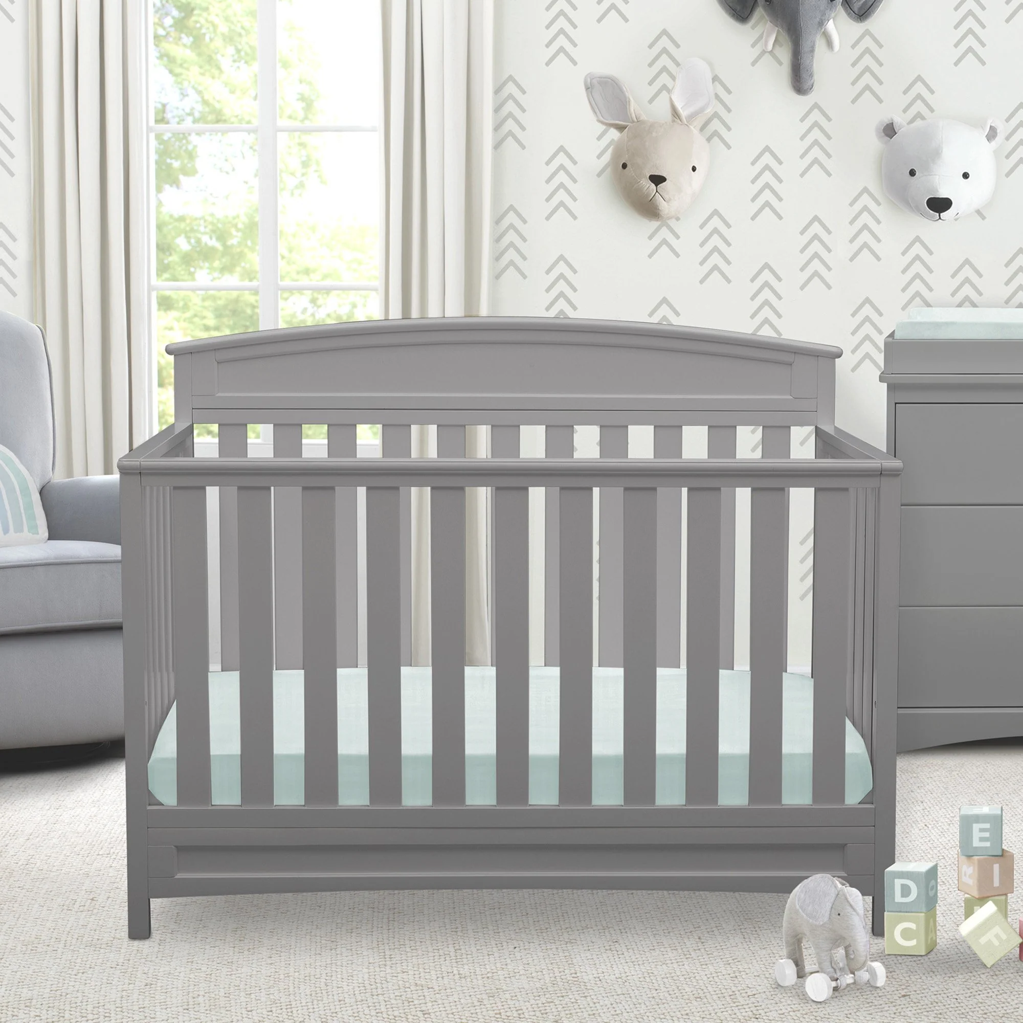 Sutton 4-in-1 Convertible Crib