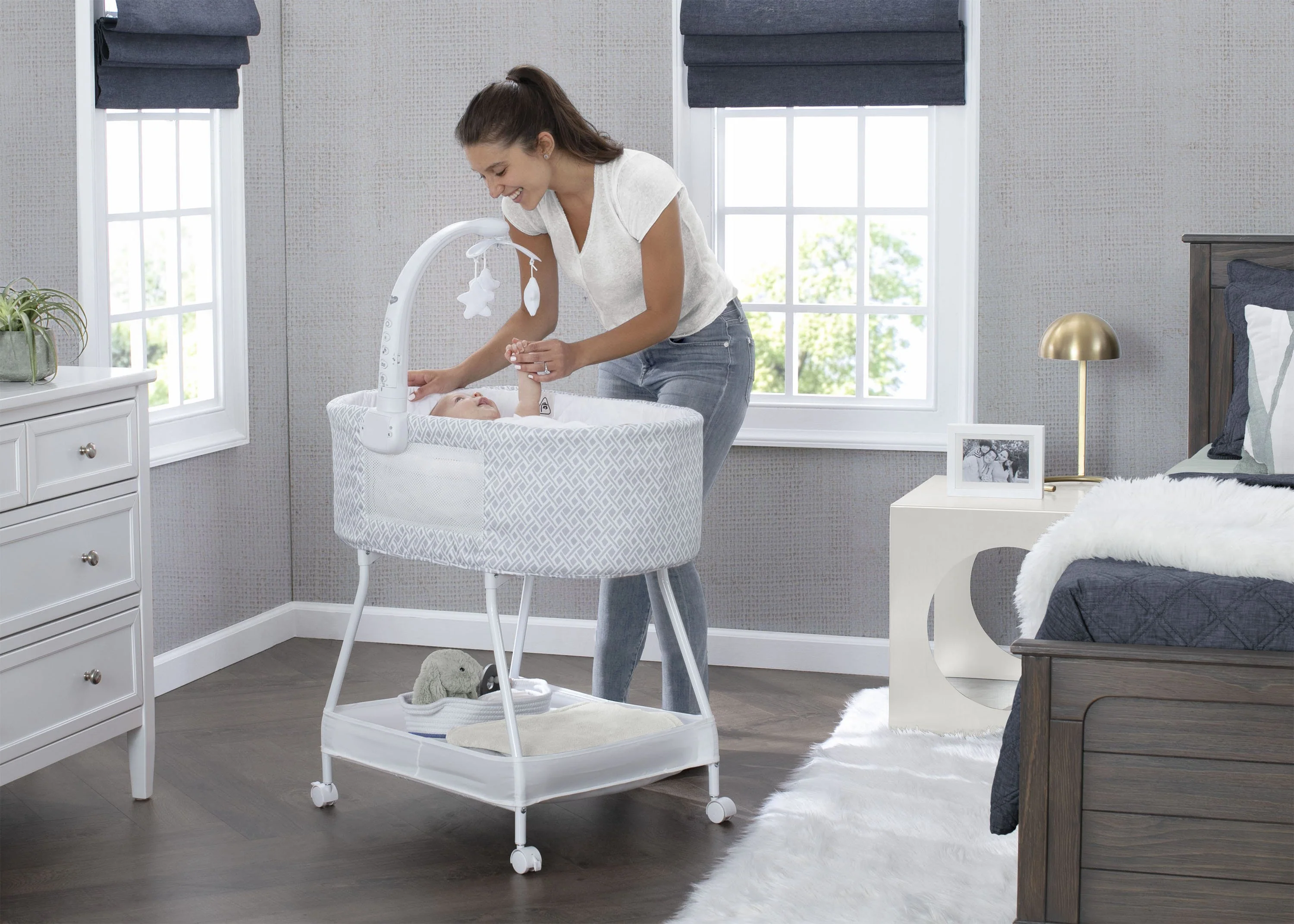 Sweet Slumber Bassinet - Image 8